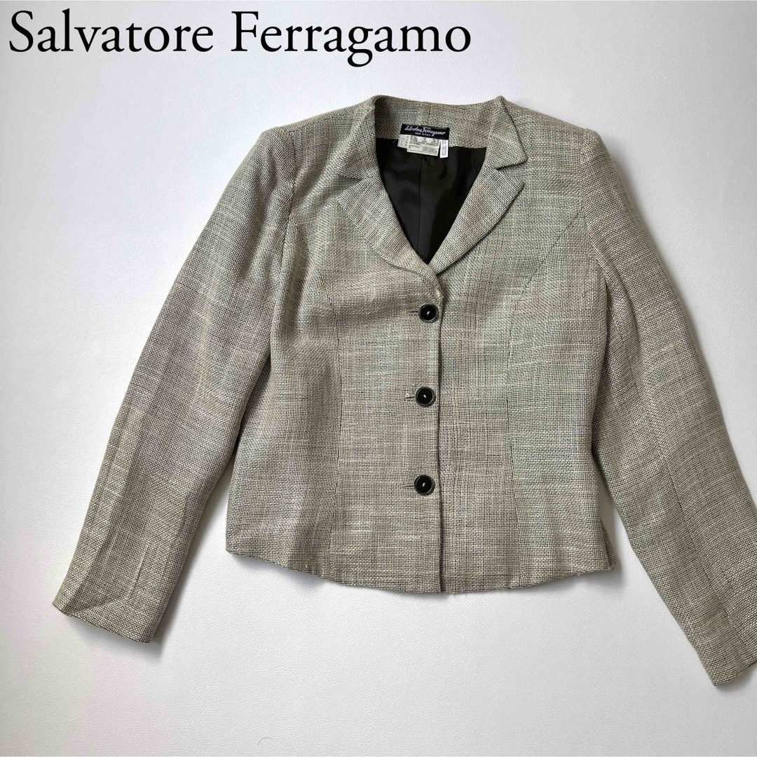 Salvatore Ferragamo(サルヴァトーレフェラガモ)のSalvatore Ferragamo フェラガモ　ジャケット　シルク　リネン レディースのジャケット/アウター(テーラードジャケット)の商品写真