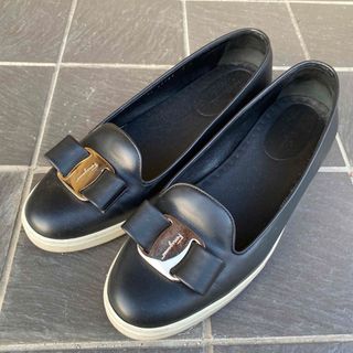 サルヴァトーレフェラガモ(Salvatore Ferragamo)の【専用】Salvatore Ferragamo パンプススニーカー(ハイヒール/パンプス)