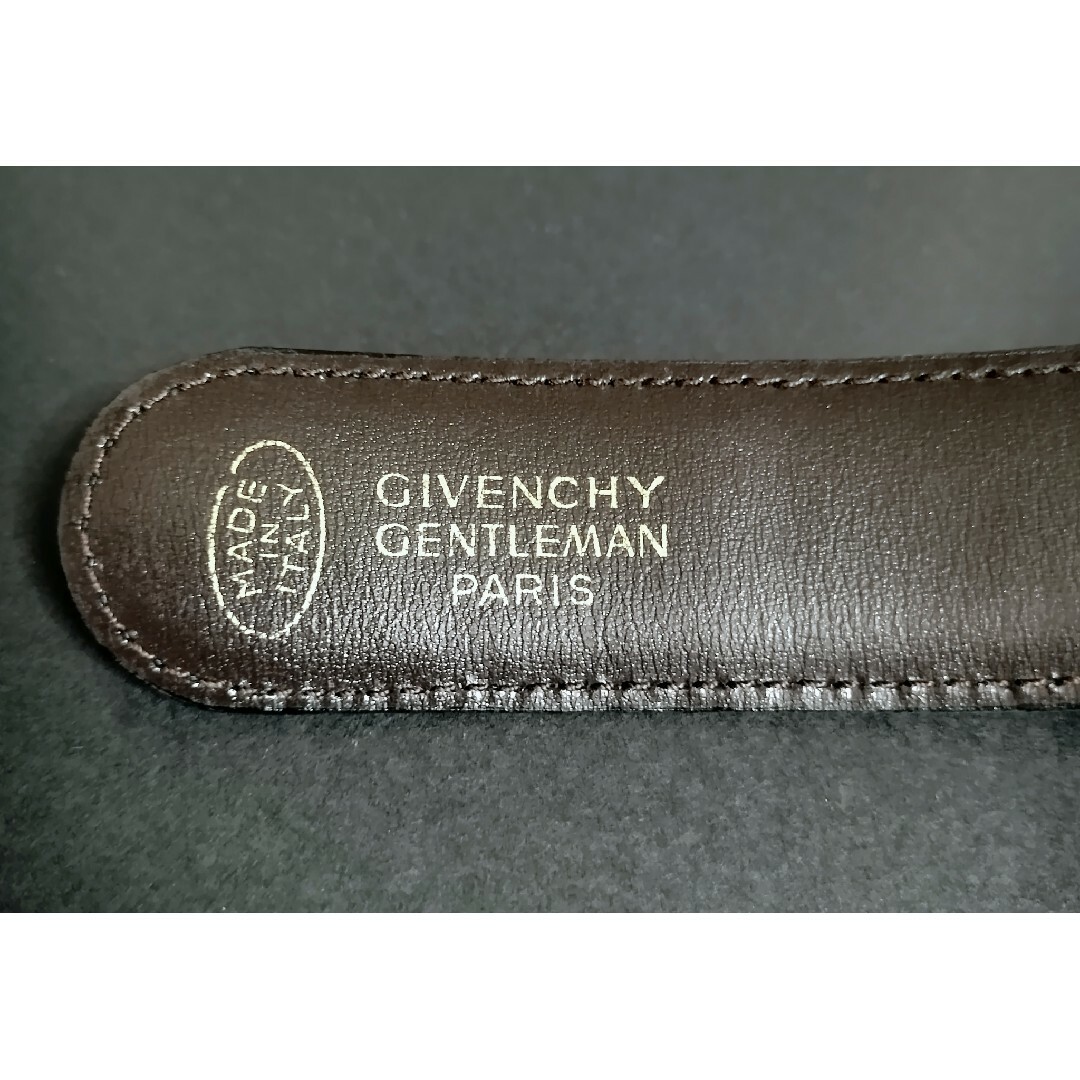 GIVENCHY(ジバンシィ)のGIVENCHY ベルト 黒 ゴールド ロゴバックル メンズのファッション小物(ベルト)の商品写真