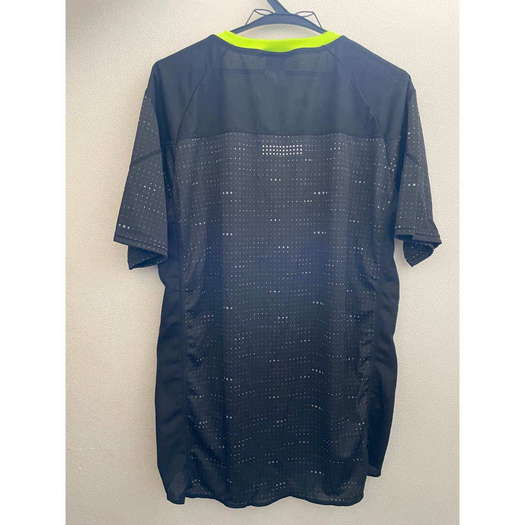 adidas(アディダス)のadidas Tシャツ スポーツ/アウトドアのサッカー/フットサル(ウェア)の商品写真