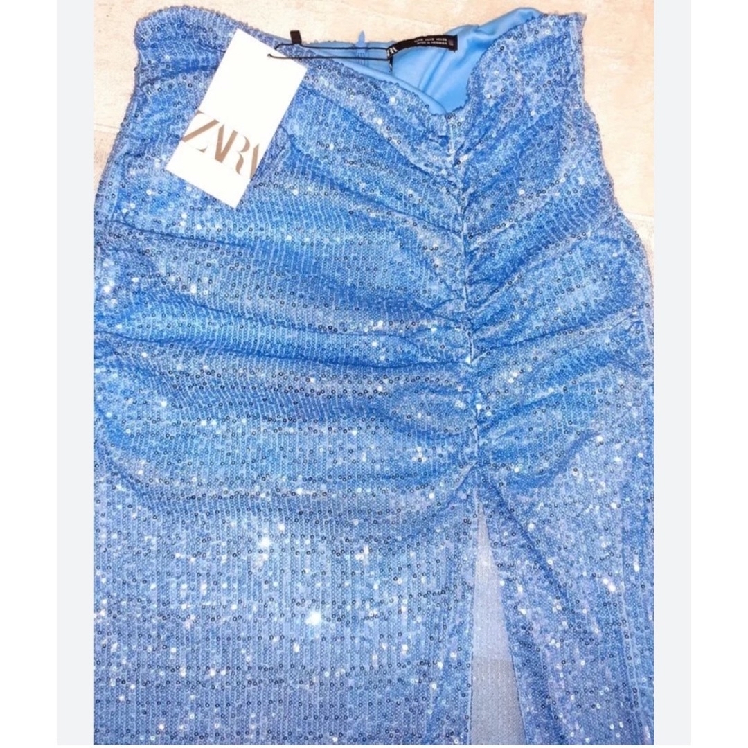 ZARA(ザラ)のZara ザラ 青 スカート スパンコール キラキラ スリット レディースのスカート(ひざ丈スカート)の商品写真