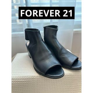 フォーエバートゥエンティーワン(FOREVER 21)のFOREVER21 ショートブーツ サンダル フォーエバー(ブーツ)