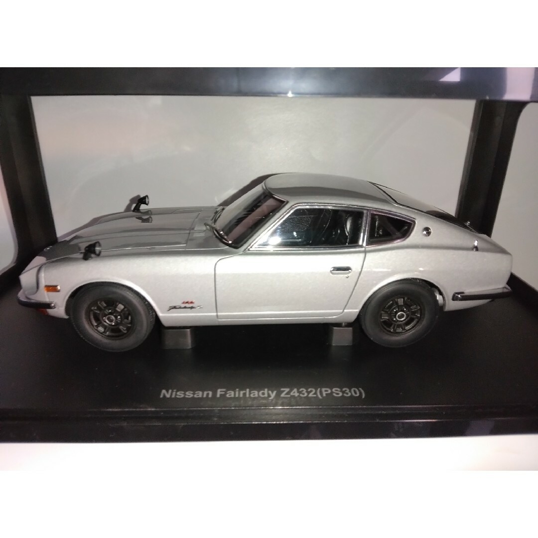 AUTOartAUTOart 1/18 日産 Nissan Fairlady Z432