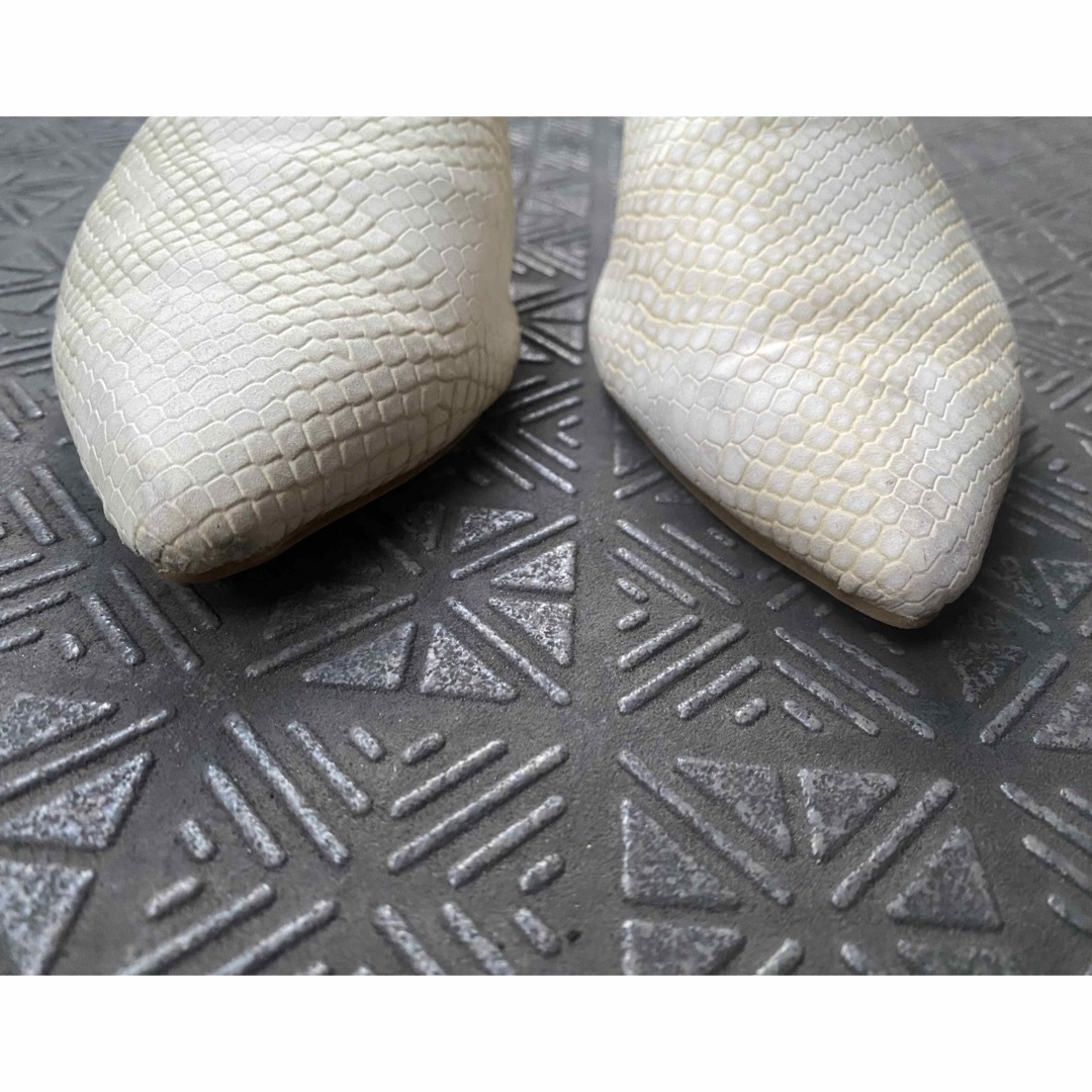ミュール  サンダル  22.5cm  ぺたんこ靴 レディースの靴/シューズ(サンダル)の商品写真