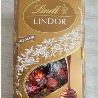 リンツ(Lindt)のコストコ　人気商品　リンツ　リンドール　ゴールドアソート　小分け　12個入り(菓子/デザート)