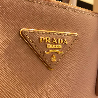 プラダ(PRADA)の《確認用》美品 PRADA サフィアーノ 2wayショルダーバッグ (ショルダーバッグ)