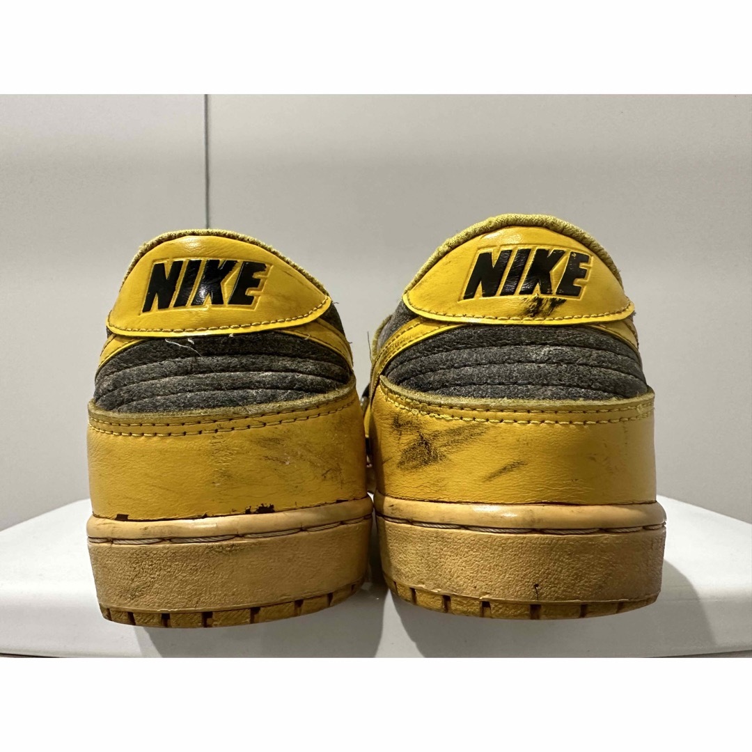 NIKE(ナイキ)の1985 NIKE DUNK LOW 黒×黄 OG US10 メンズの靴/シューズ(スニーカー)の商品写真