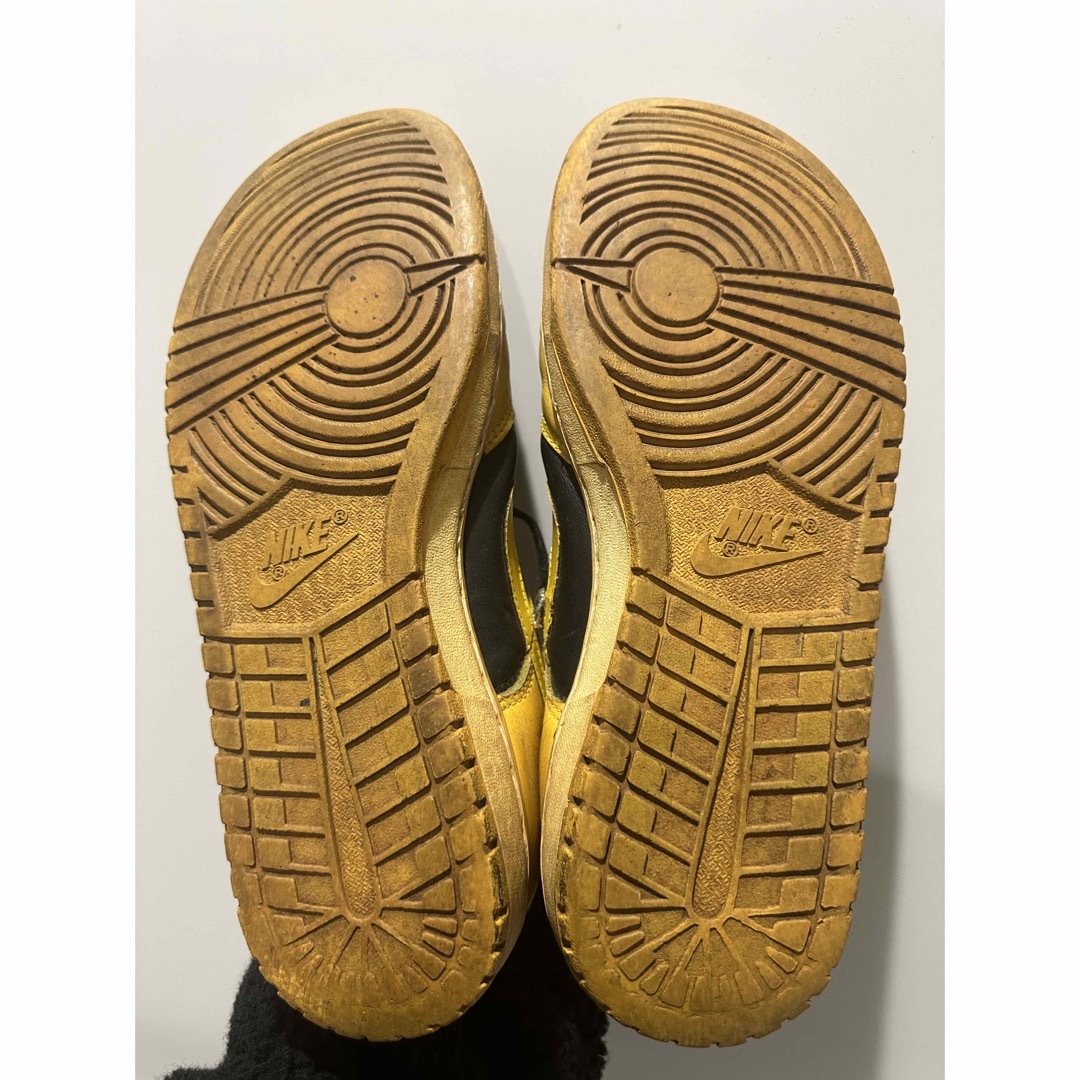 NIKE(ナイキ)の1985 NIKE DUNK LOW 黒×黄 OG US10 メンズの靴/シューズ(スニーカー)の商品写真