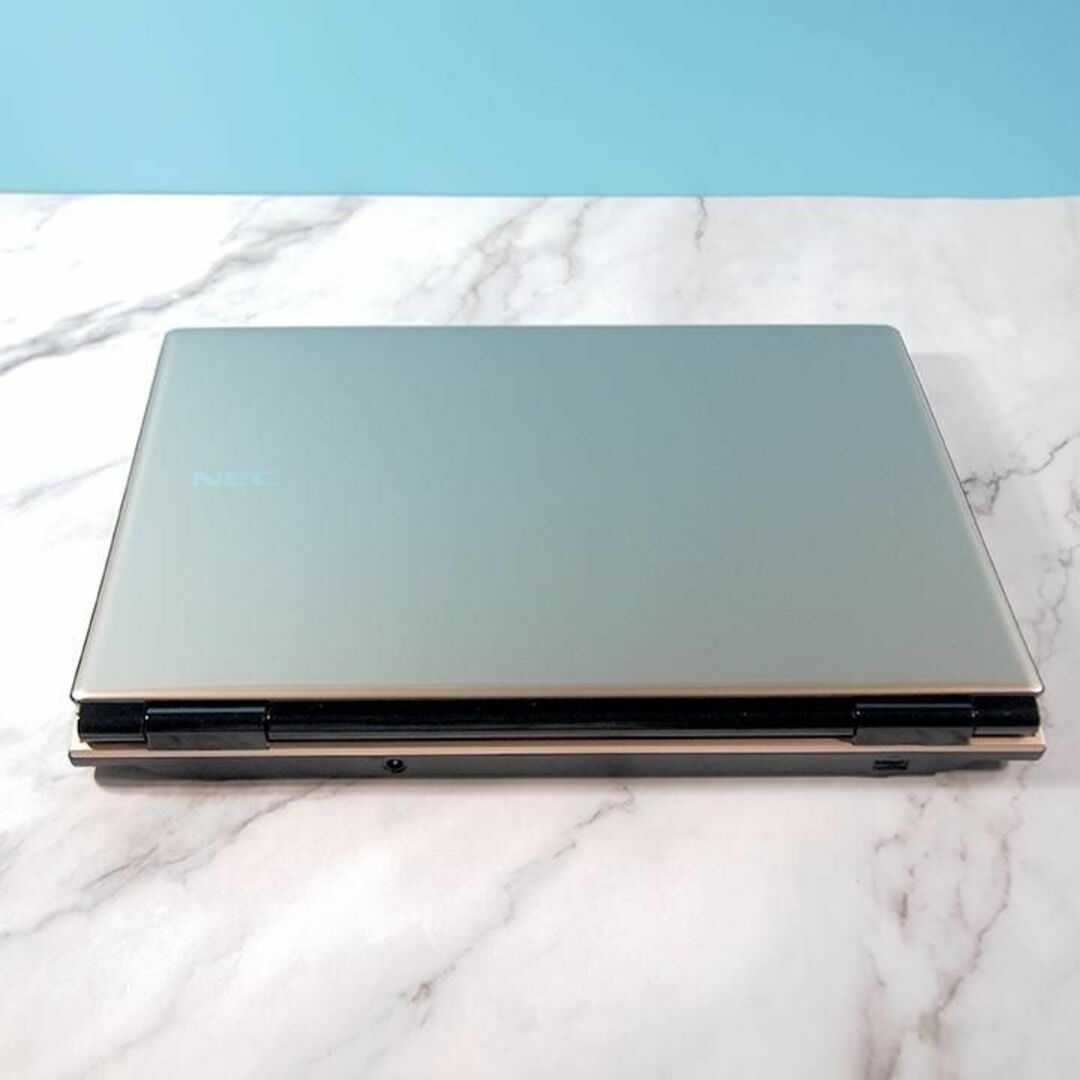 Core i7✨メモリ16GB✨フルHD✨SSD✨ブルーレイ搭載ノート Core i7✨メモリ16GB✨フルHD✨SSD✨ブルーレイ搭載ノート
