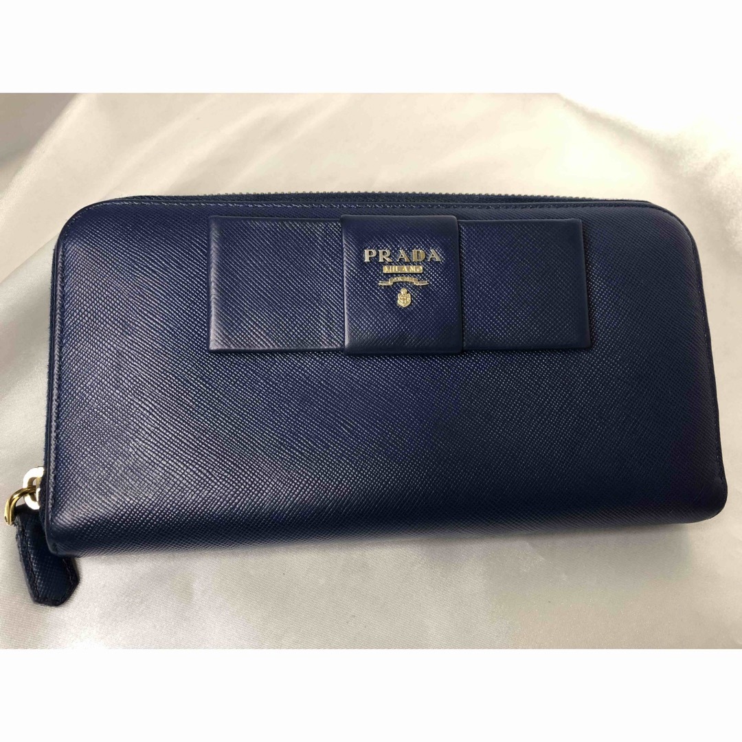 超美品　PRADA プラダ 長財布　ラウンドファスナー　リボン　BLUETTE