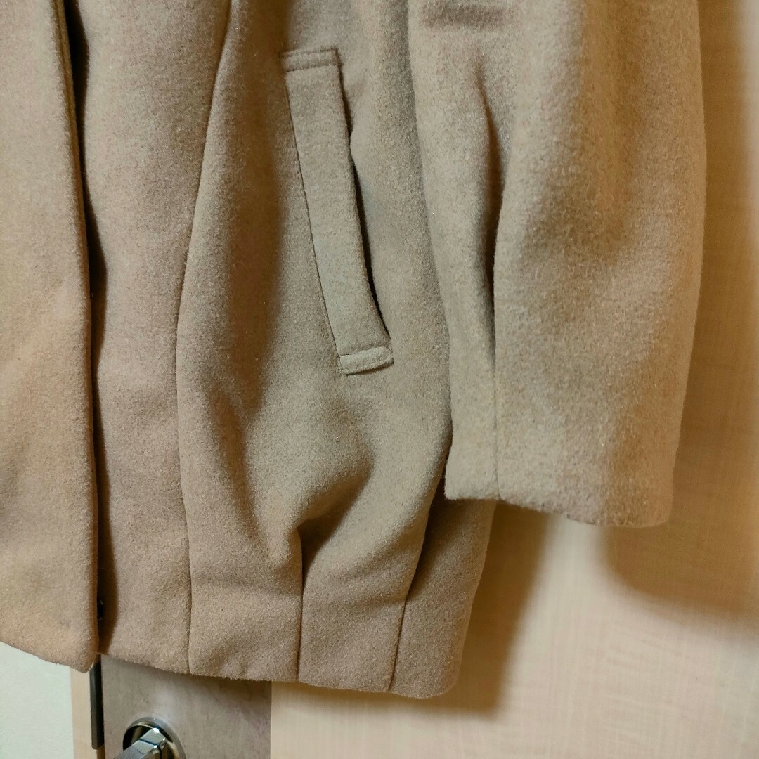 JODIE KELLING　フード付きコート　ベージュ　レディース　ミドル丈 レディースのジャケット/アウター(その他)の商品写真