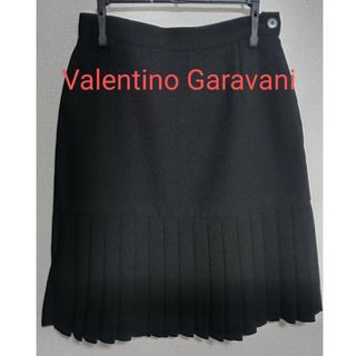 ヴァレンティノガラヴァーニ(valentino garavani)のValentino Garavani スカート　黒　ブラック　プリーツ(ひざ丈スカート)