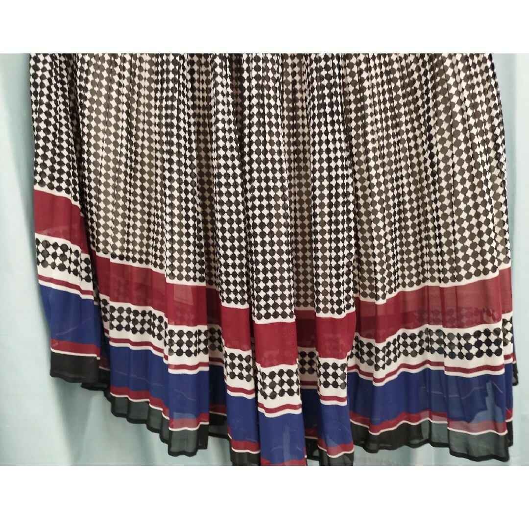 grove(グローブ)のプリーツスカート　ワールド レディースのスカート(その他)の商品写真