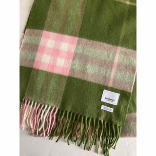 バーバリー(BURBERRY)の【美品】BURBERRY カシミヤマフラー(マフラー/ショール)