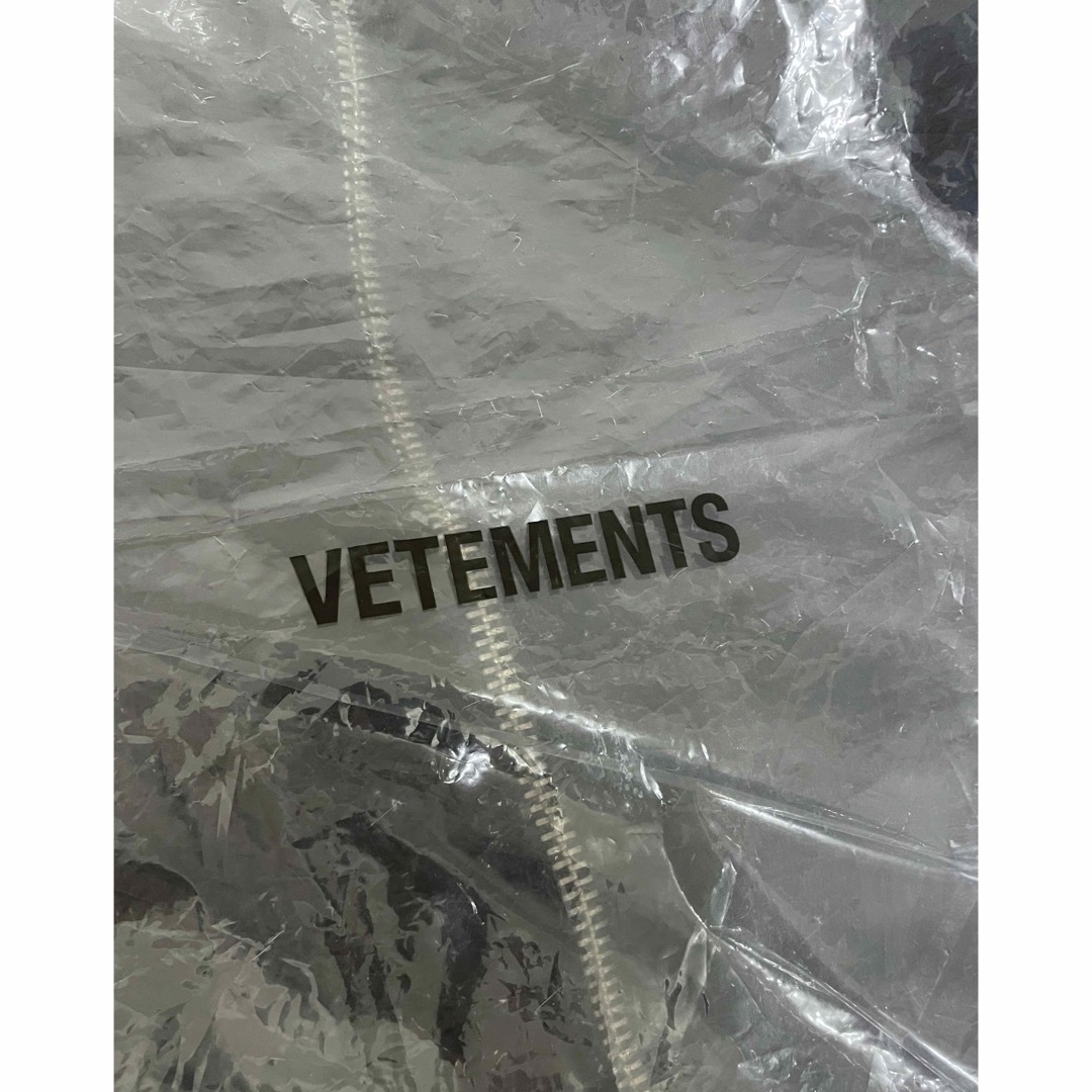 VETEMENTS(ヴェトモン)の新品☆VETEMENTS☆【S】BLACKOUTMOTORCYCLEBOMBER メンズのジャケット/アウター(ブルゾン)の商品写真