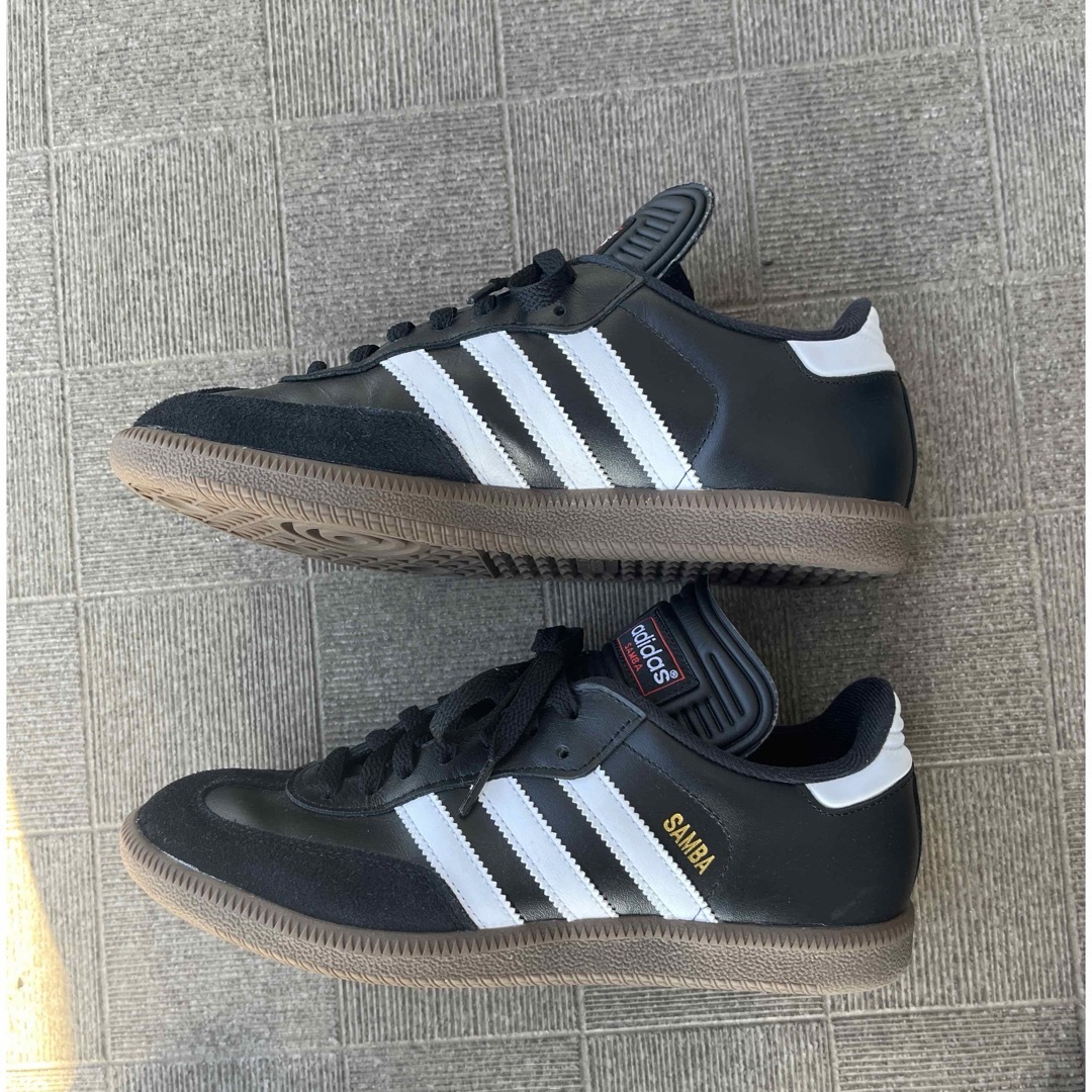 adidas(アディダス)の【状態◎】adidas samba classic 黒 26cm メンズの靴/シューズ(スニーカー)の商品写真