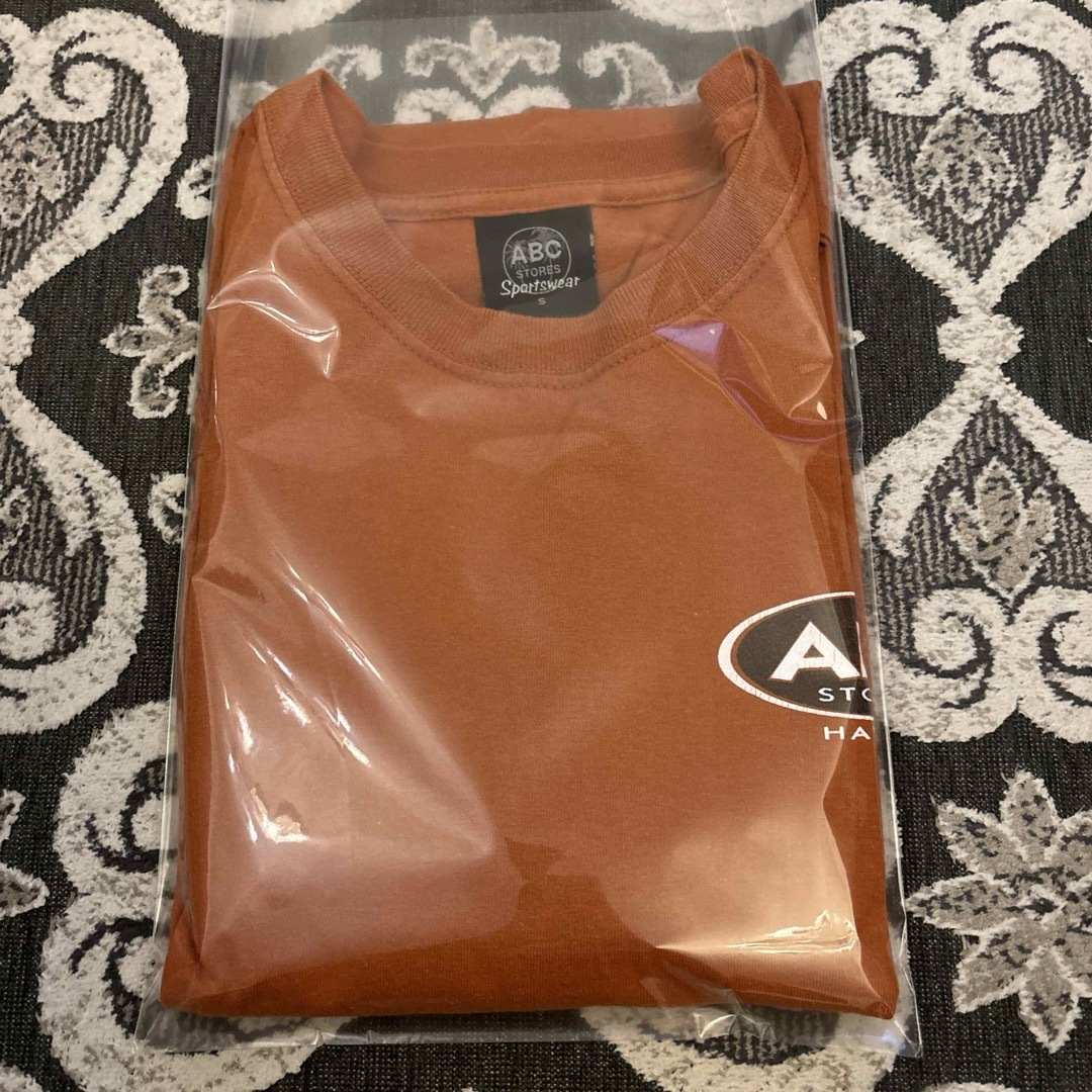 ABCSTORES Tシャツ オレンジ メンズのトップス(Tシャツ/カットソー(半袖/袖なし))の商品写真