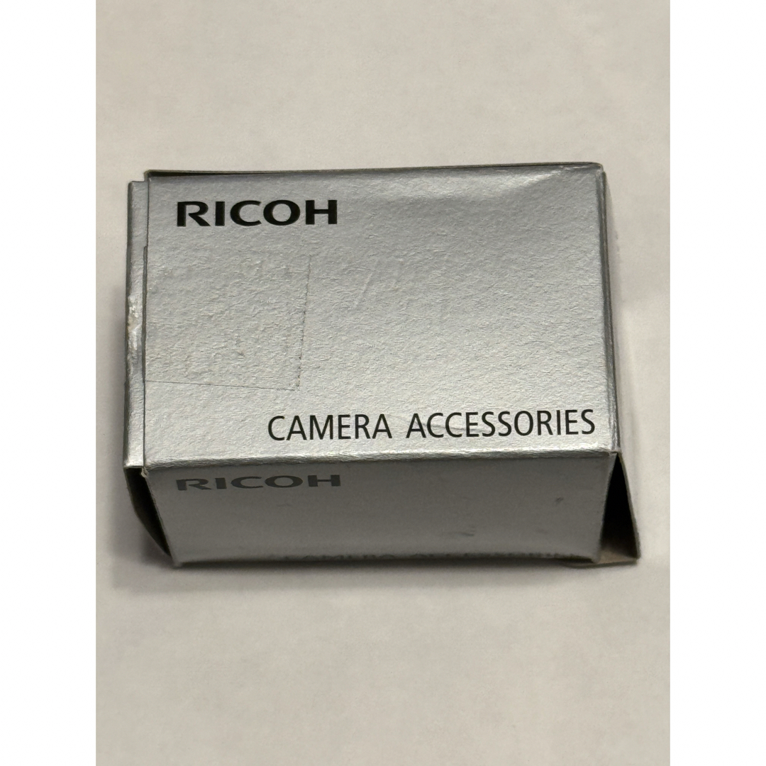 RICOH(リコー)のRICOH BJ-11 と DB-110 x2セット スマホ/家電/カメラのスマートフォン/携帯電話(バッテリー/充電器)の商品写真