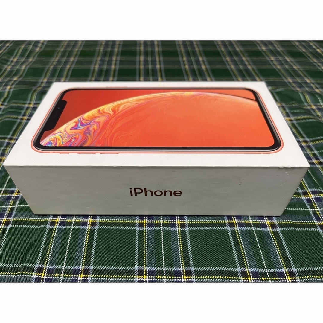 iPhone(アイフォーン)のiphone XR 空箱のみ スマホ/家電/カメラのスマートフォン/携帯電話(その他)の商品写真