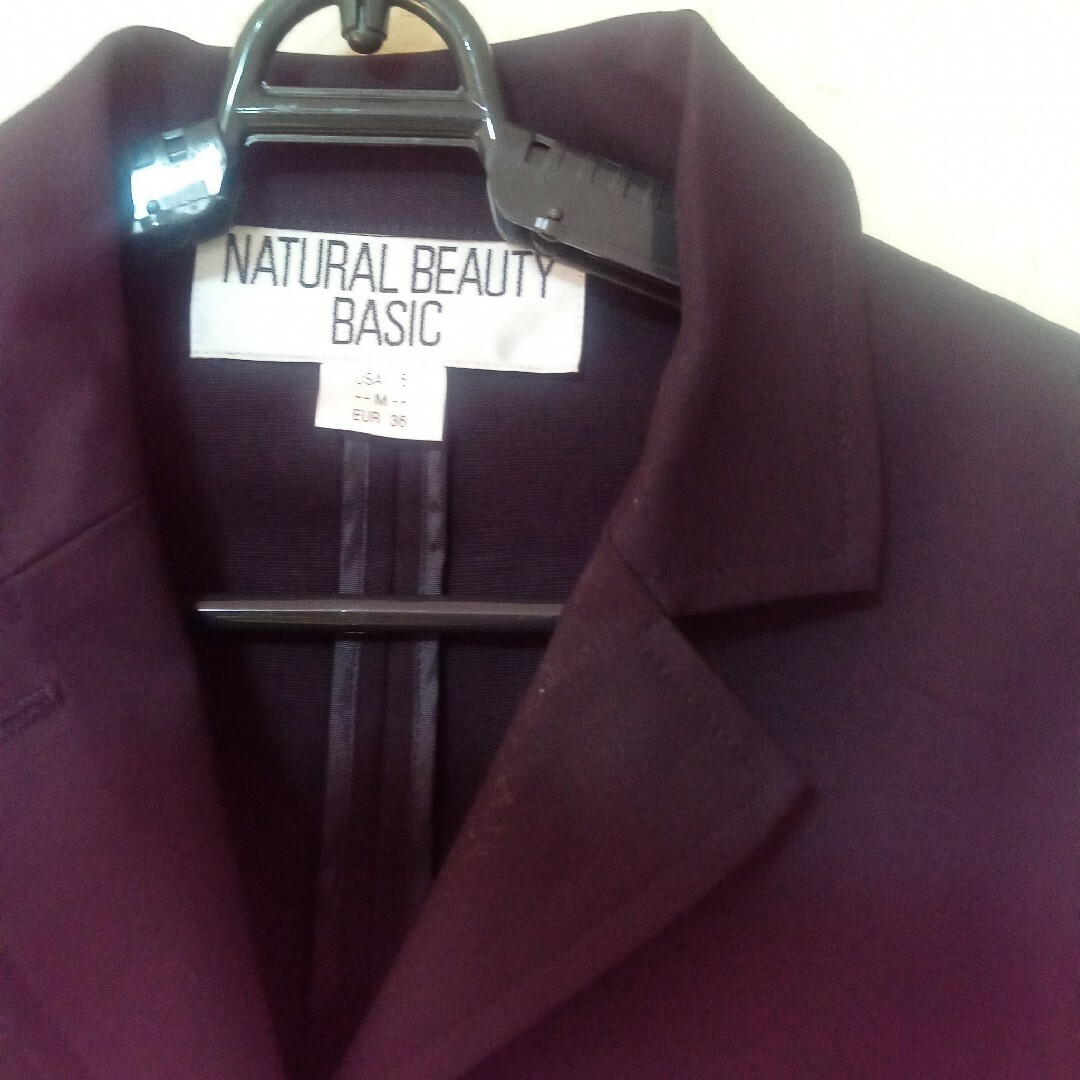 NATURAL BEAUTY BASIC(ナチュラルビューティーベーシック)のナチュラルビューティーベーシック レディース ジャケット ブラック Mサイズ レディースのジャケット/アウター(テーラードジャケット)の商品写真
