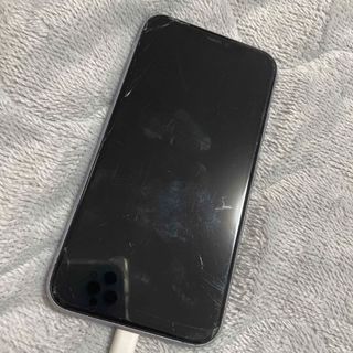 アイフォーン(iPhone)のiPhone11 本体(スマートフォン本体)