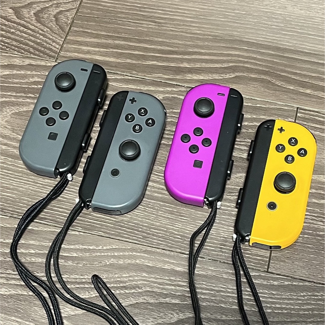 Nintendo Switch(ニンテンドースイッチ)のSwitch コントローラー【ジャンク品】 エンタメ/ホビーのゲームソフト/ゲーム機本体(家庭用ゲーム機本体)の商品写真