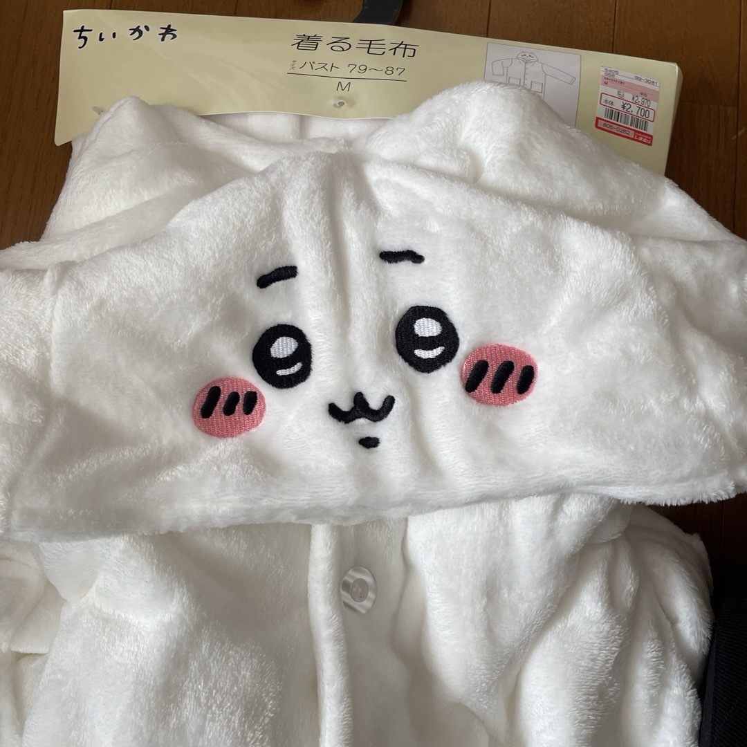 ちいかわ - しまむら 着る毛布 ちいかわ Mの通販 by ちいかわ - しまむら 着る毛布 ちいかわ Mの通販 by