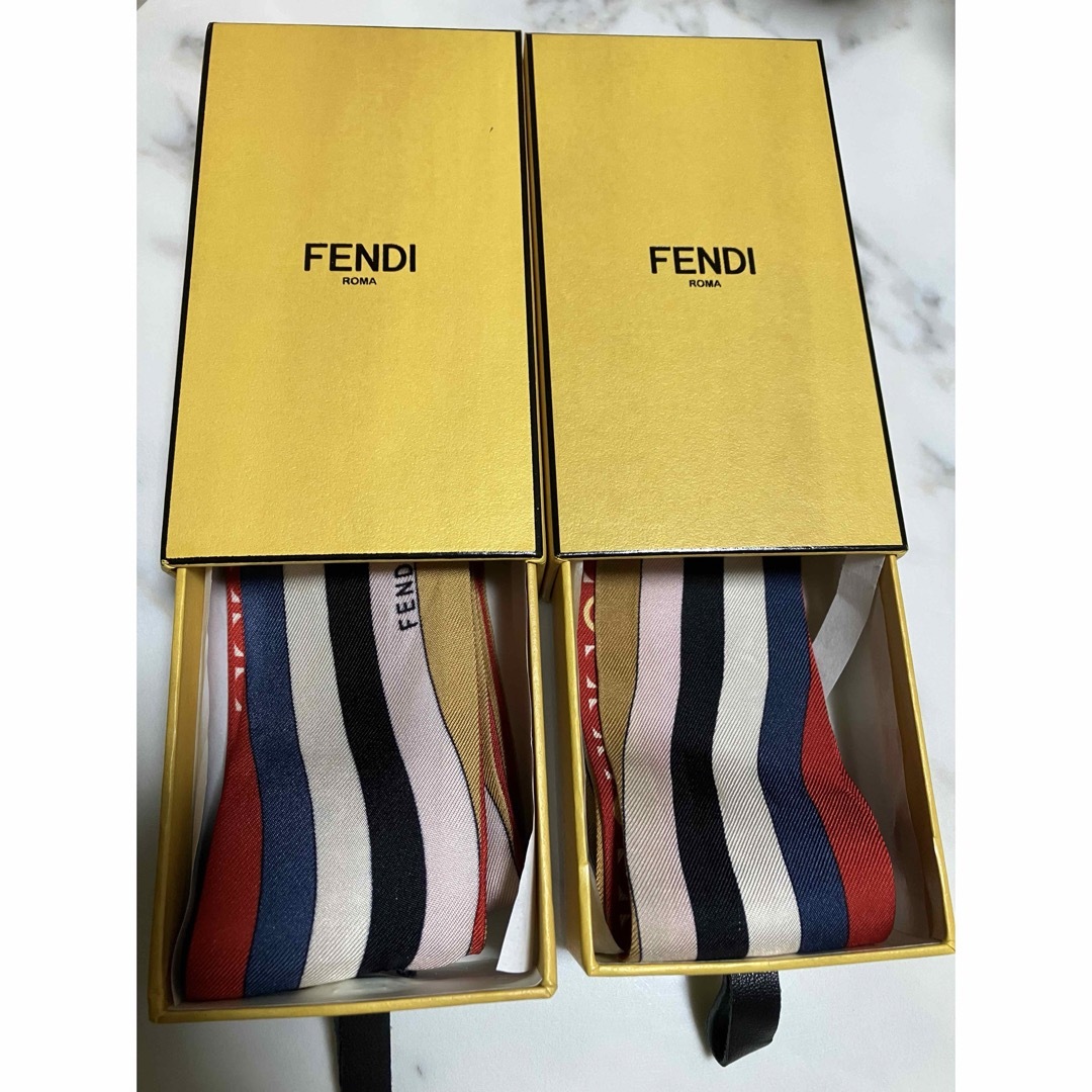 【クリーニング済】FENDI スカーフ ラッピー　2本セット