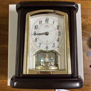 セイコー(SEIKO)のセイコー エムブレム　置き時計　電波式時計(置時計)