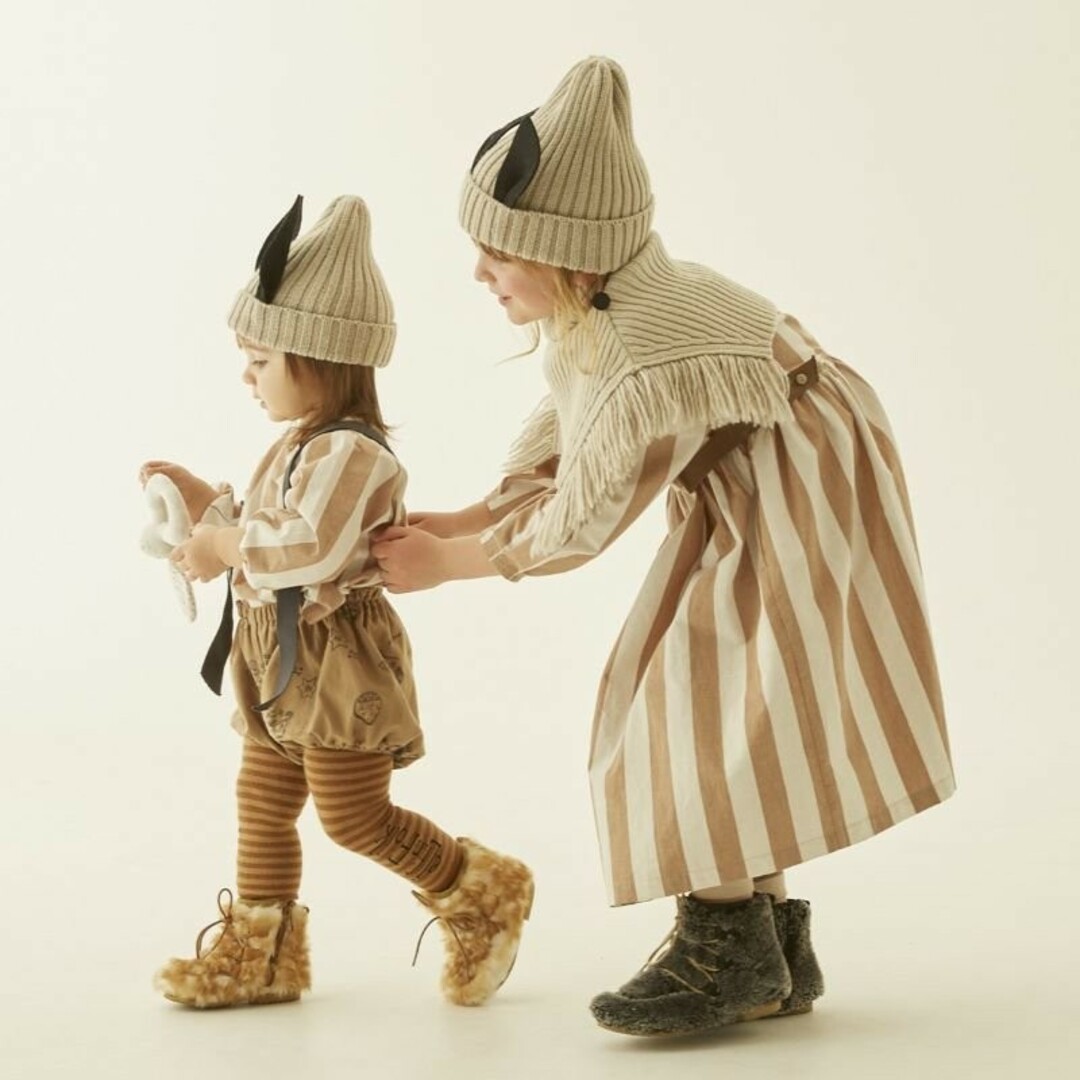 Caramel baby&child (キャラメルベビー&チャイルド)のeLfinFolk ビーニー&ケープ 2点セット★ニット MISHA GROWN キッズ/ベビー/マタニティのこども用ファッション小物(帽子)の商品写真