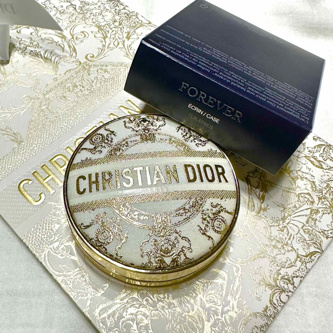 Christian Dior(クリスチャンディオール)のChristian Dior ディオール チュイルリー クッションケース 新品♪ コスメ/美容のコスメ/美容 その他(その他)の商品写真