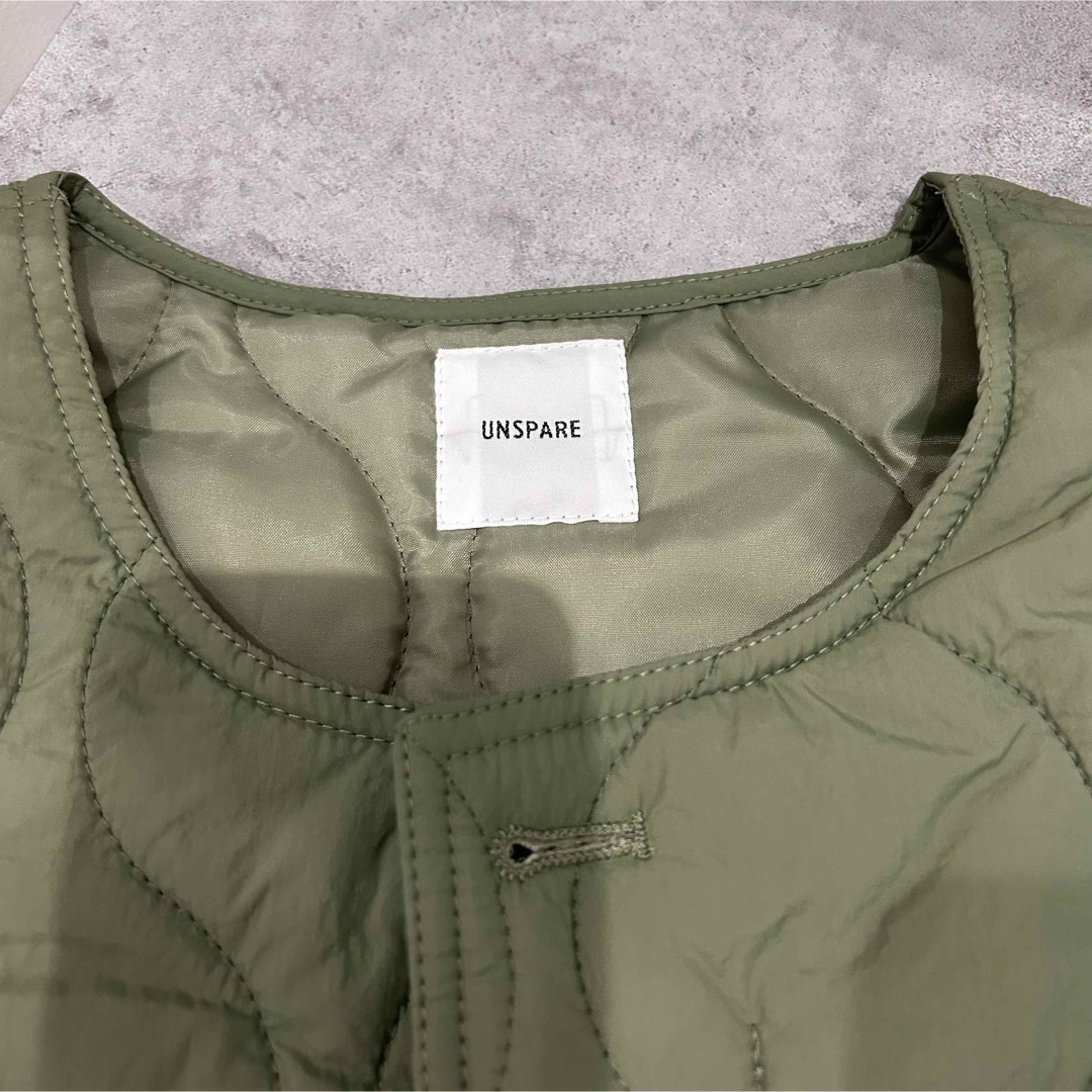 UNSPARE  アンスペア　中綿キルティングポンチョコート レディースのジャケット/アウター(ポンチョ)の商品写真