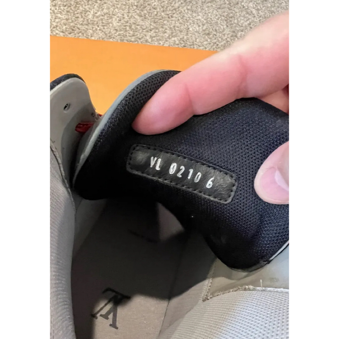 LOUIS VUITTON(ルイヴィトン)のLouis Vuitton Virgil Abloh LV Trainer メンズの靴/シューズ(スニーカー)の商品写真