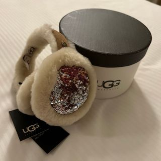 アグ(UGG)の専用　UGG イヤーマフ　ムートン　耳当て　ベージュ　スパンコール　キラキラ(イヤーマフ)