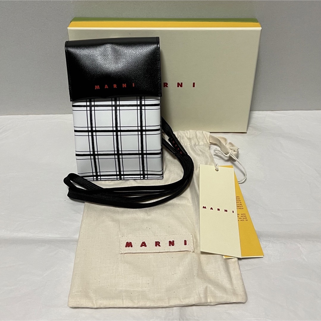 Marni(マルニ)の新品 MARNI マルニ PHONE HOLDER PVC ショルダーポーチ メンズのバッグ(ショルダーバッグ)の商品写真