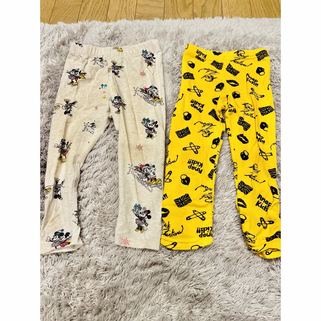 ANAP(アナップ)の800円90cmミッキー柄＆ANAPパンツ2着セット キッズ/ベビー/マタニティのキッズ服男の子用(90cm~)(Tシャツ/カットソー)の商品写真