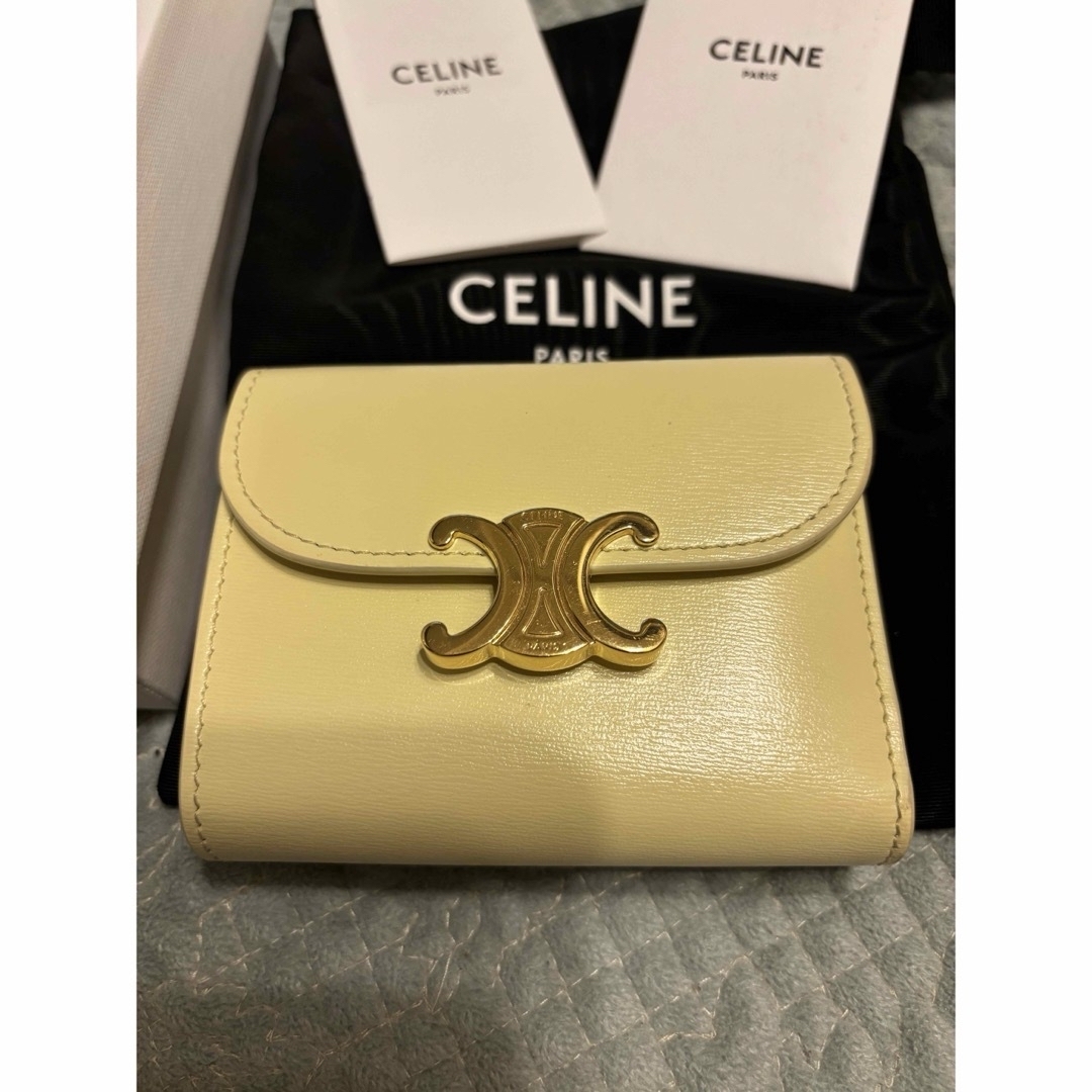 celine(セリーヌ)のCELINE スモールウォレットトリオンフ レディースのファッション小物(財布)の商品写真