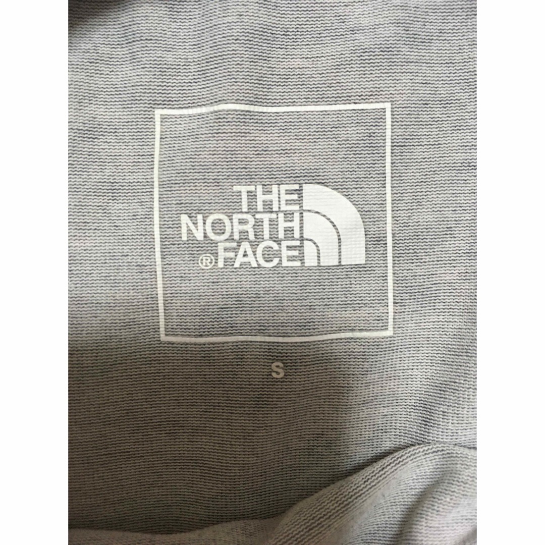 THE NORTH FACE(ザノースフェイス)の【THE NORTH FACE】Tシャツ バッグプリント レア 1966 美品 レディースのトップス(Tシャツ(半袖/袖なし))の商品写真