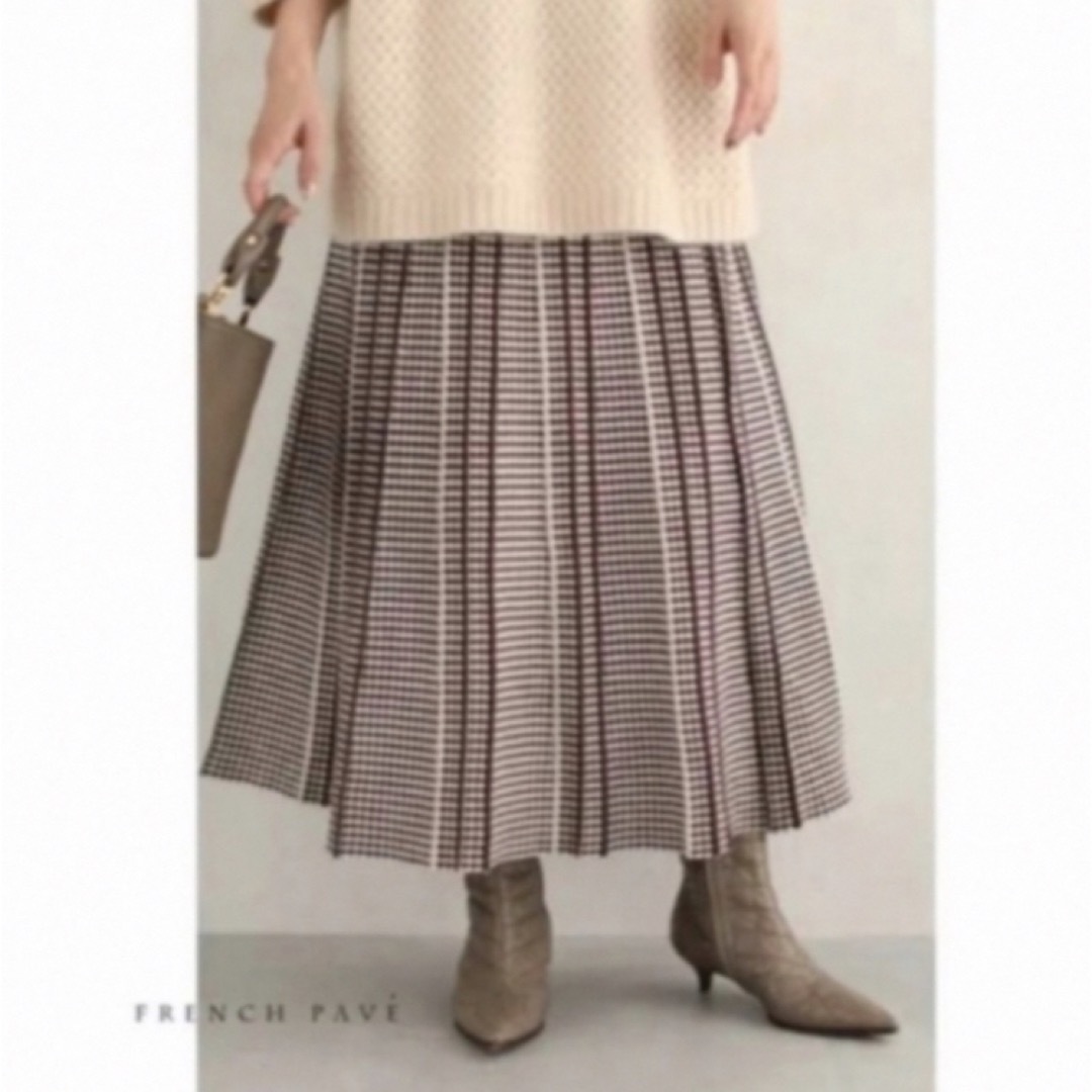 cawaii(カワイイ)の【新品タグ付き】細やかな柄模様の折りニットミディアムスカート レディースのスカート(ロングスカート)の商品写真