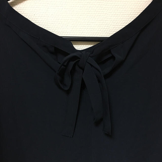 w closet(ダブルクローゼット)の袖フリルブラウス＊2月末までの出品です レディースのトップス(シャツ/ブラウス(半袖/袖なし))の商品写真