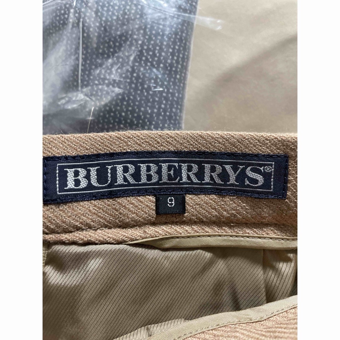 BURBERRY(バーバリー)のBurberry 's バーバリー ヴィンテージ キャメルタイトスカート レディースのスカート(ひざ丈スカート)の商品写真