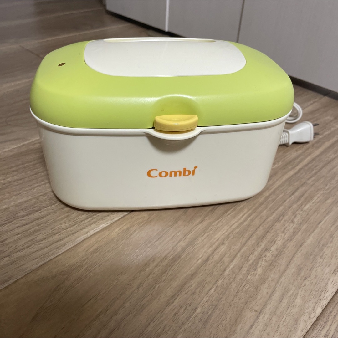 combi(コンビ)のおしり拭きウォーマー キッズ/ベビー/マタニティのおむつ/トイレ用品(ベビーおしりふき)の商品写真