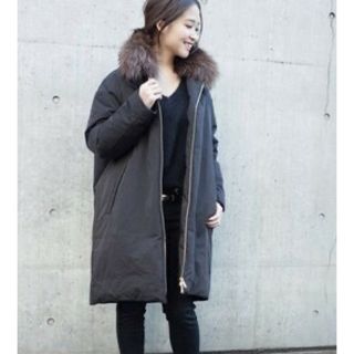 ドゥーズィエムクラス ダウンコート(レディース)(ゴールド/金色系)の ドゥーズィエムクラス ダウンコート(レディース)(ゴールド/金色系)の