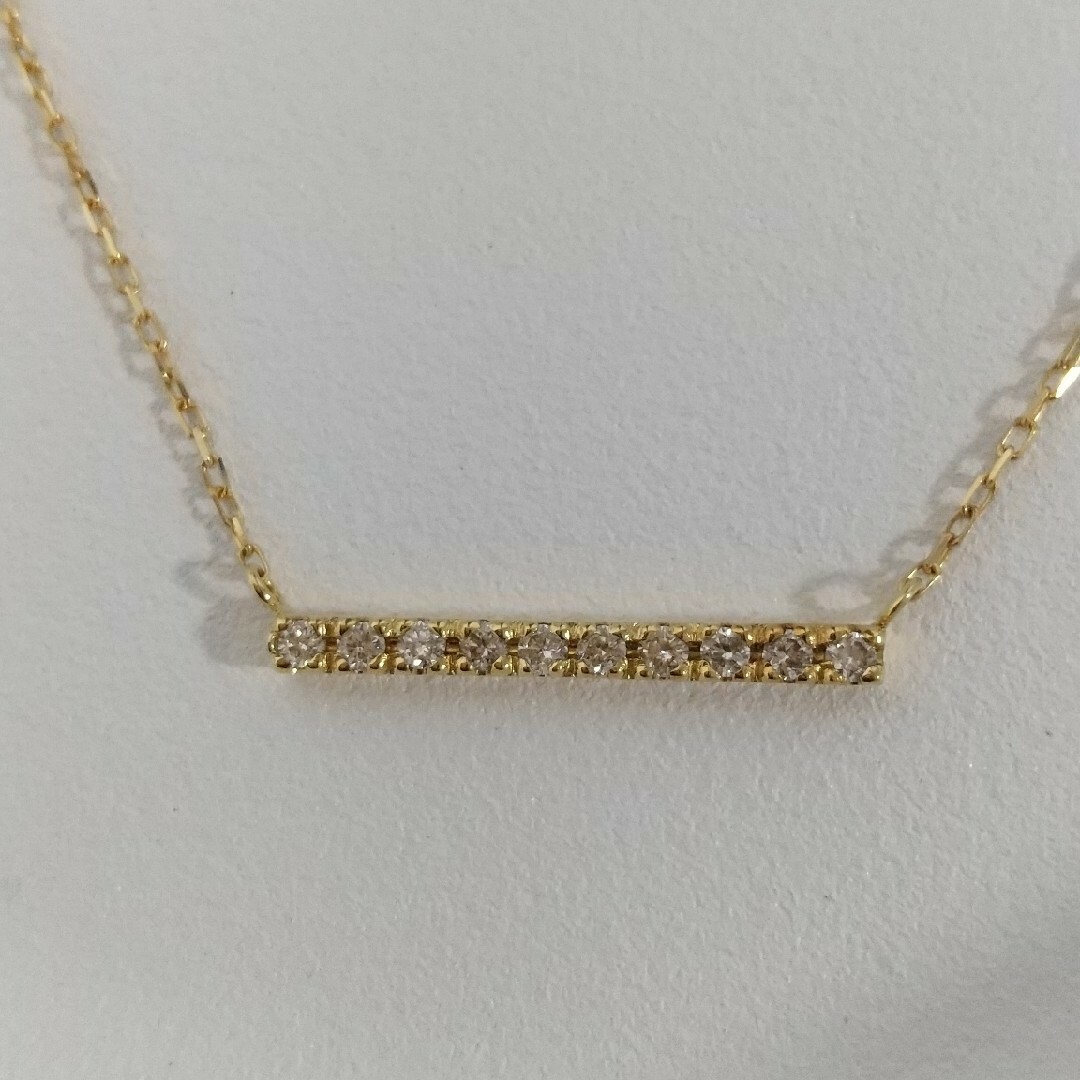 agete(アガット)のネックレス　Ｋ１８　ダイヤ レディースのアクセサリー(ネックレス)の商品写真