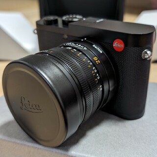 Leica Q2 コンパクト デジタルカメラ(コンパクトデジタルカメラ)