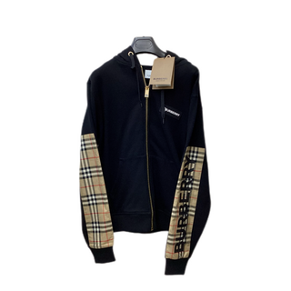 バーバリー(BURBERRY)の50065 ☆新品本物保証★ BURBERRY パーカー バーバリー 男女兼用(パーカー)