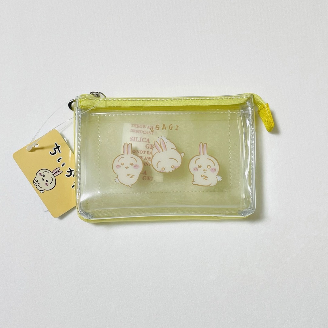 ♦︎新品♦︎♢匿名配送♢ちいかわ 3ポケットポーチミニ(うさぎ) レディースのファッション小物(ポーチ)の商品写真