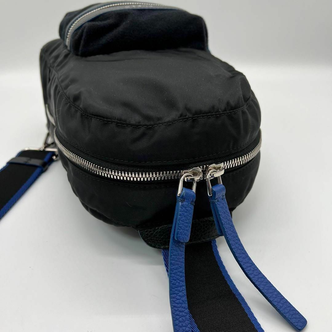 Furla(フルラ)の✨激レア✨極美品✨FURLA FENICE ボディバッグ スリングバッグ メンズのバッグ(ボディーバッグ)の商品写真