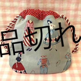 ✿花巾着袋✿《弁当袋やランチョンマット》の通販 by ♡мока♡｜ラクマ