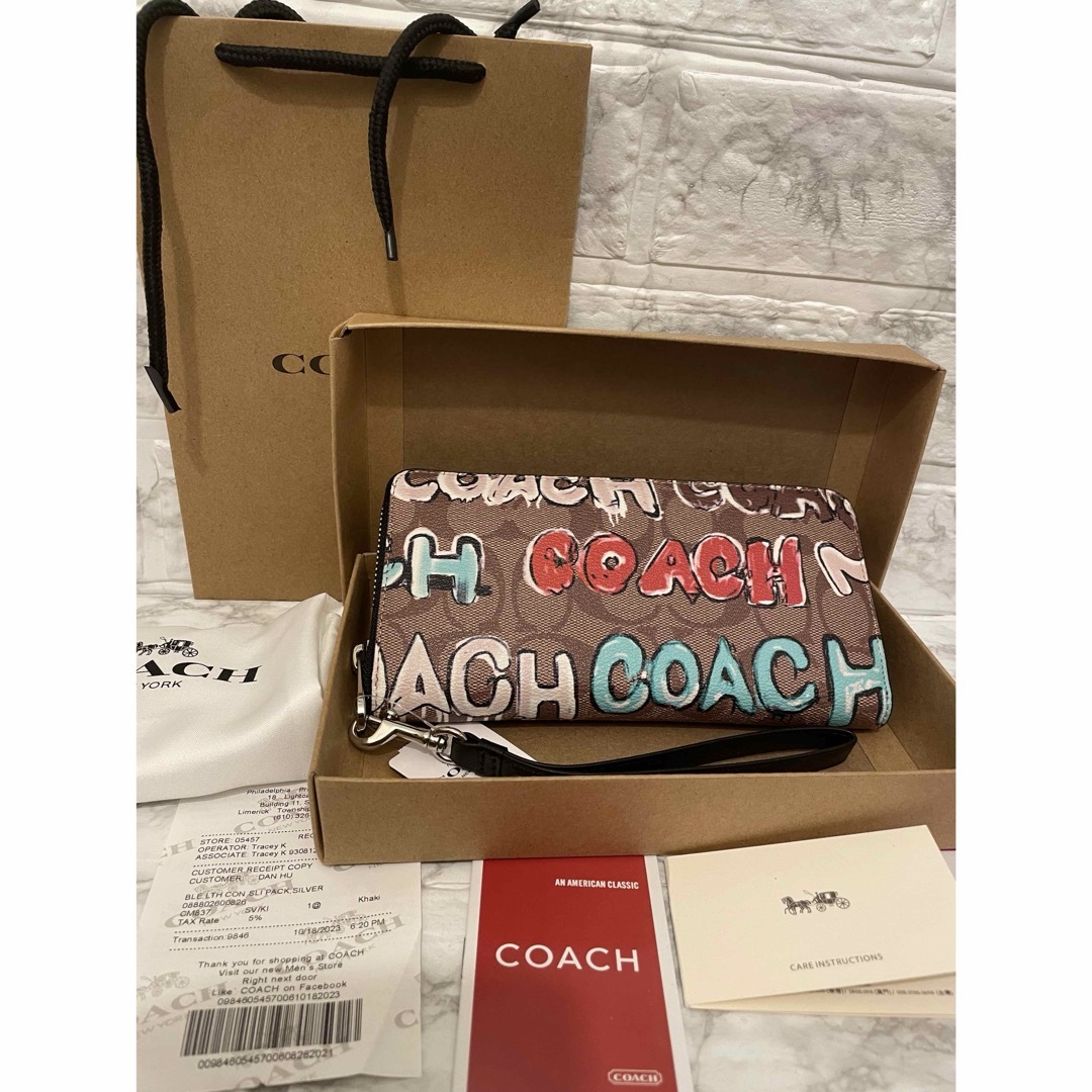 COACH(コーチ)のCOACH長財布ミント＆サーフ　シグネチャー　ブラウン レディースのファッション小物(財布)の商品写真